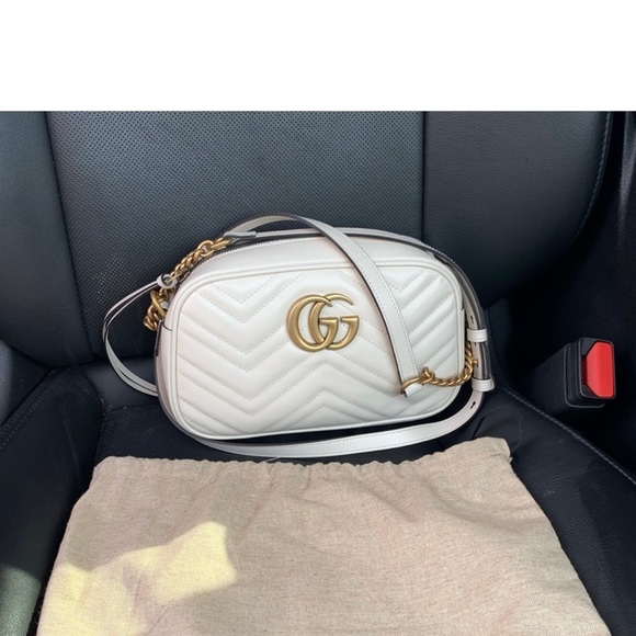 Gucci bag - Picture 1 of 4